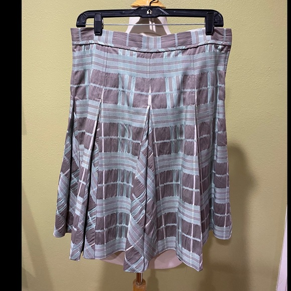 Burberry Mint Green & Gray Pleated Skirt